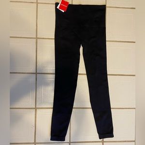 BRAND NEW Spanx “Look at Me Now” Leggings
